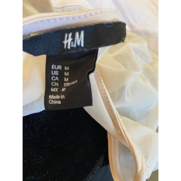 H&M Light Pink‎ Tunic blouse Trimmed In Lace Blouse Top size Medium - Picture 7 of 7